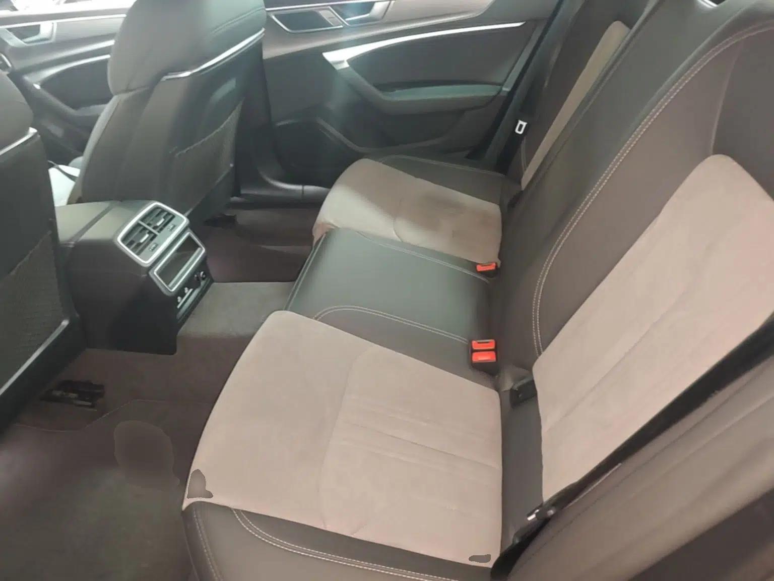 Audi A6L 2023 Revised 40 TFSI Luxury Dynamic Edition — миниатюра 20