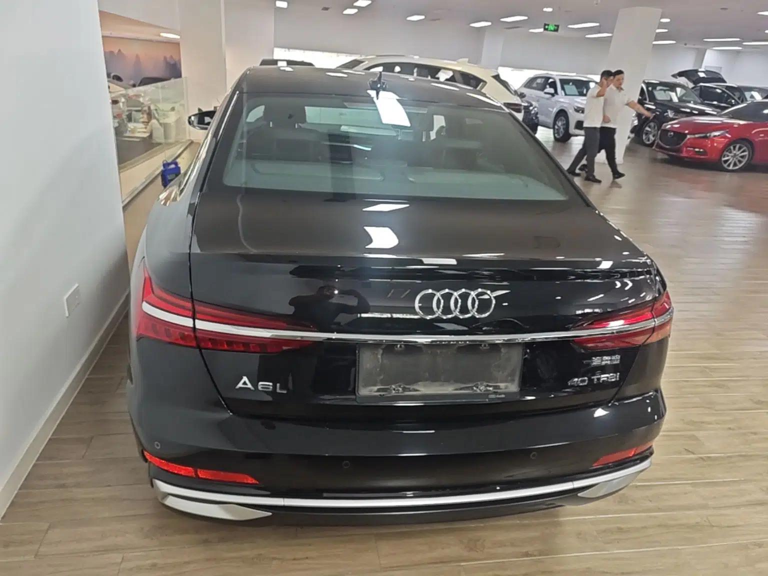 Audi A6L 2023 Revised 40 TFSI Luxury Dynamic Edition — миниатюра 5