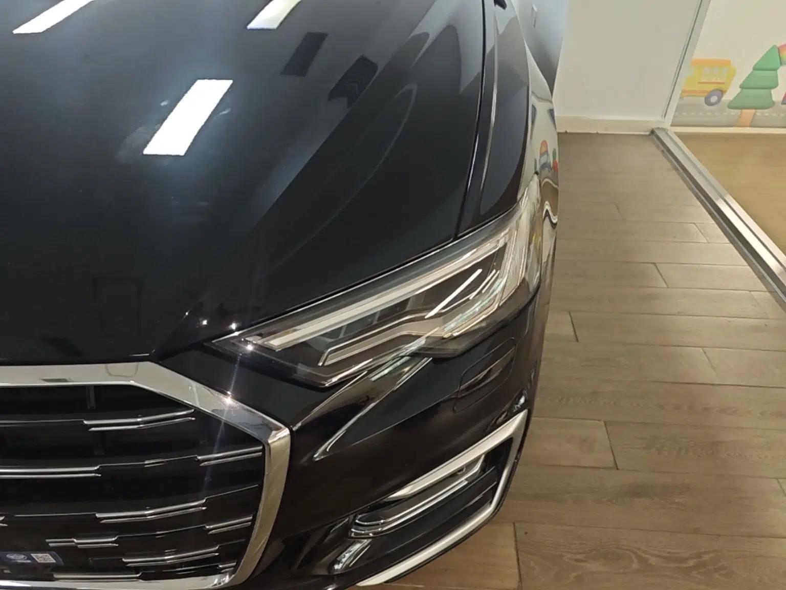 Audi A6L 2023 Revised 40 TFSI Luxury Dynamic Edition — миниатюра 8