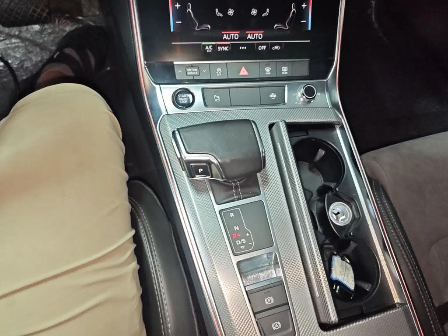 Audi A6L New Energy 2020 55 TFSI e quattro — миниатюра 16