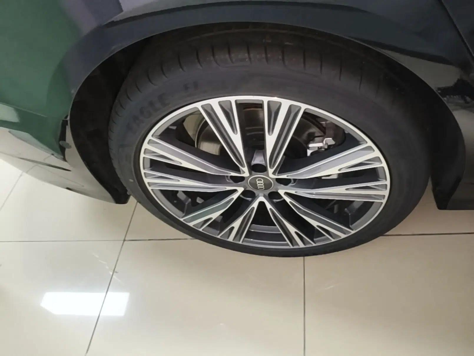 Audi A6L 2026 45 TFSI Prestige Dynamic Edition — миниатюра 11