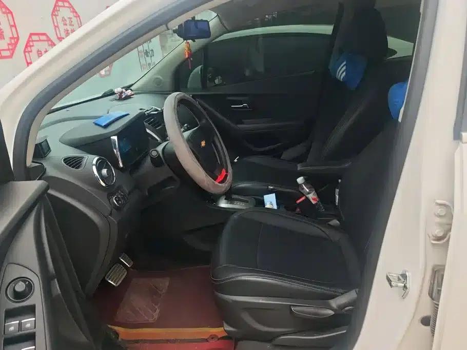 Chevrolet Trax 2014 1.4T Automatic 2WD Comfort Model — миниатюра 8