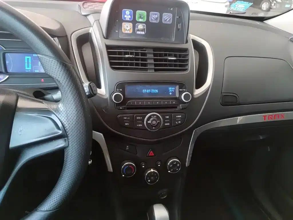 Chevrolet Trax 2016 1.4T Automatic 2WD Comfort Sunroof Edition — миниатюра 13