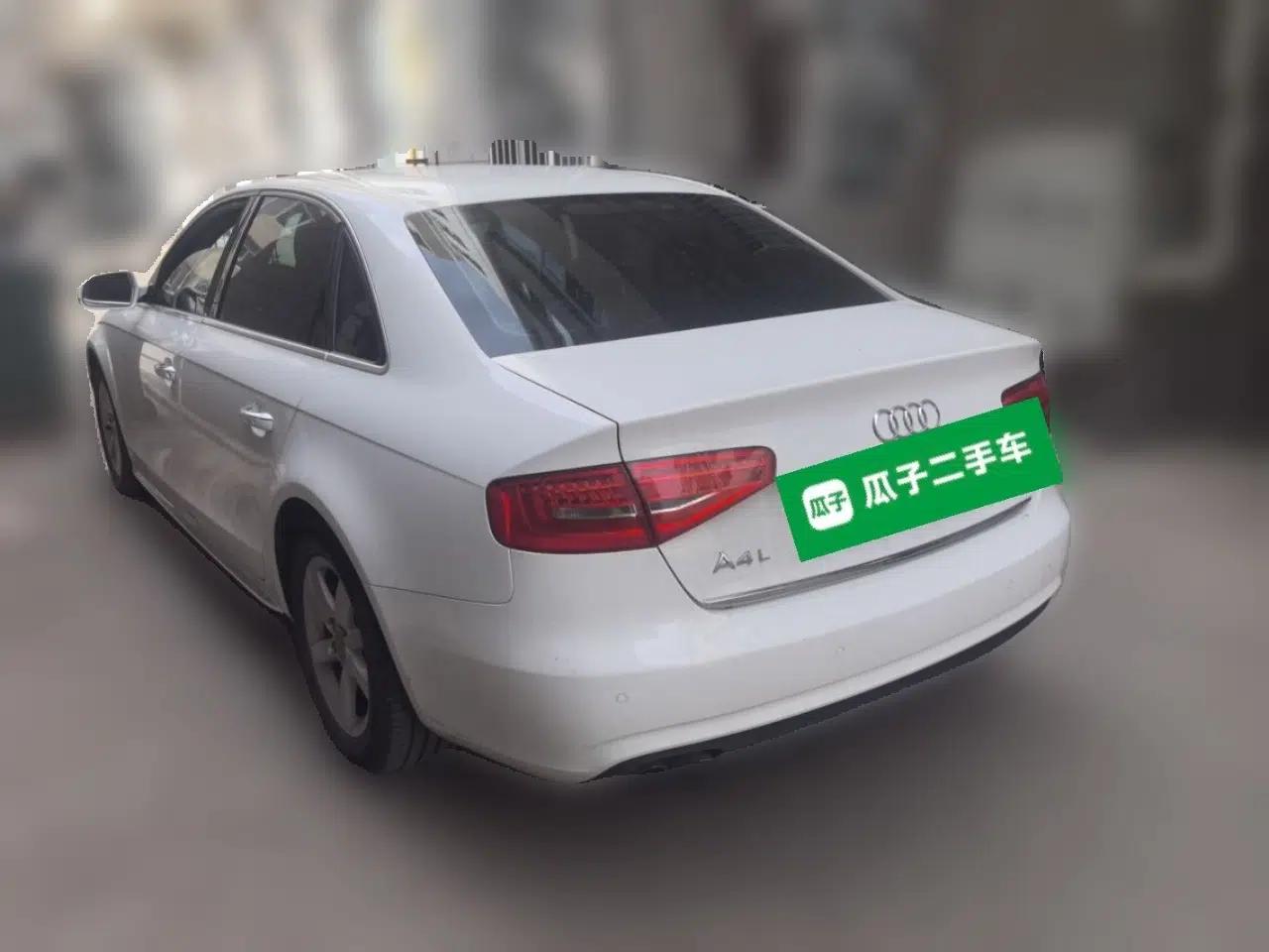 Audi A4L 2015 35 TFSI Automatic Standard Model — миниатюра 4
