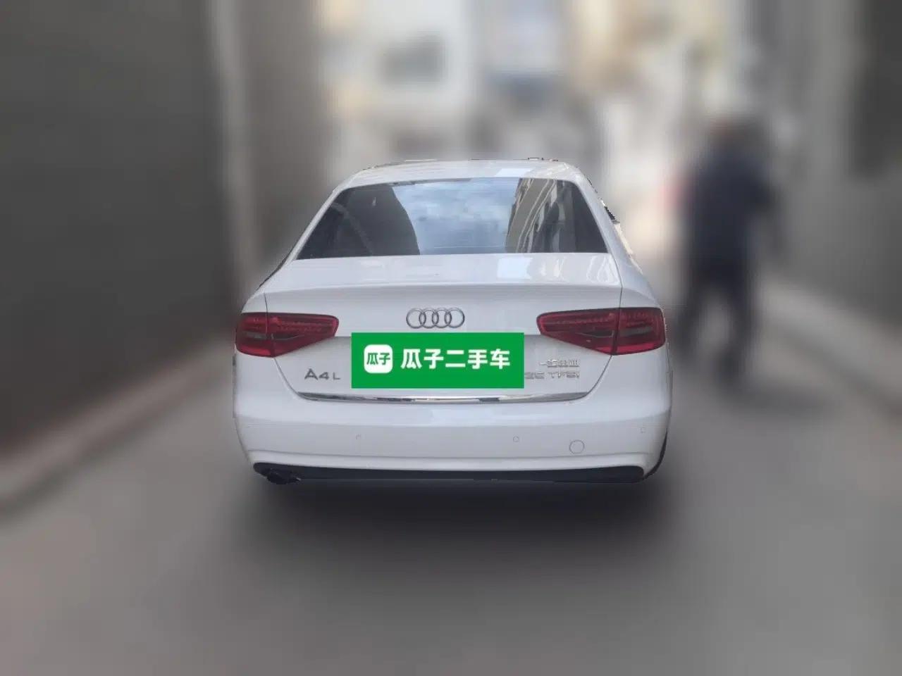 Audi A4L 2015 35 TFSI Automatic Standard Model — миниатюра 5