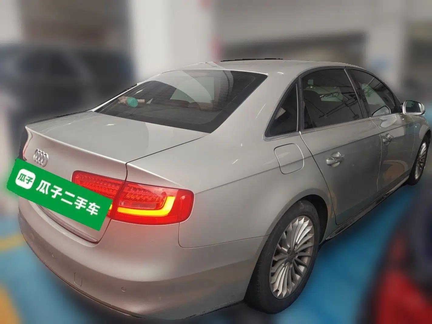 Audi A4L 2016 35 TFSI Collection Edition S line Comfort Model — миниатюра 6