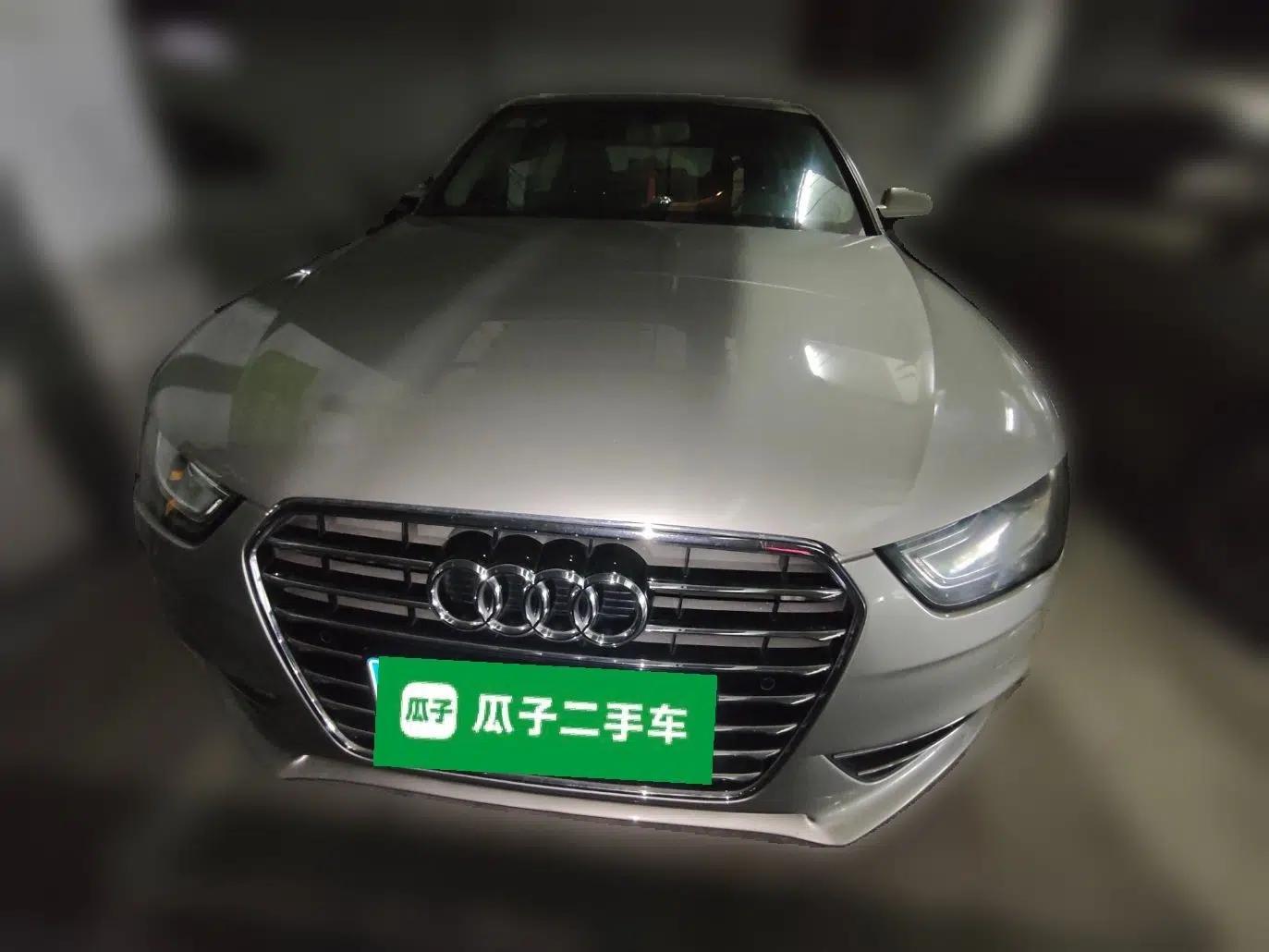Audi A4L 2016 35 TFSI Collector's Edition Automatic Standard Model — миниатюра 2