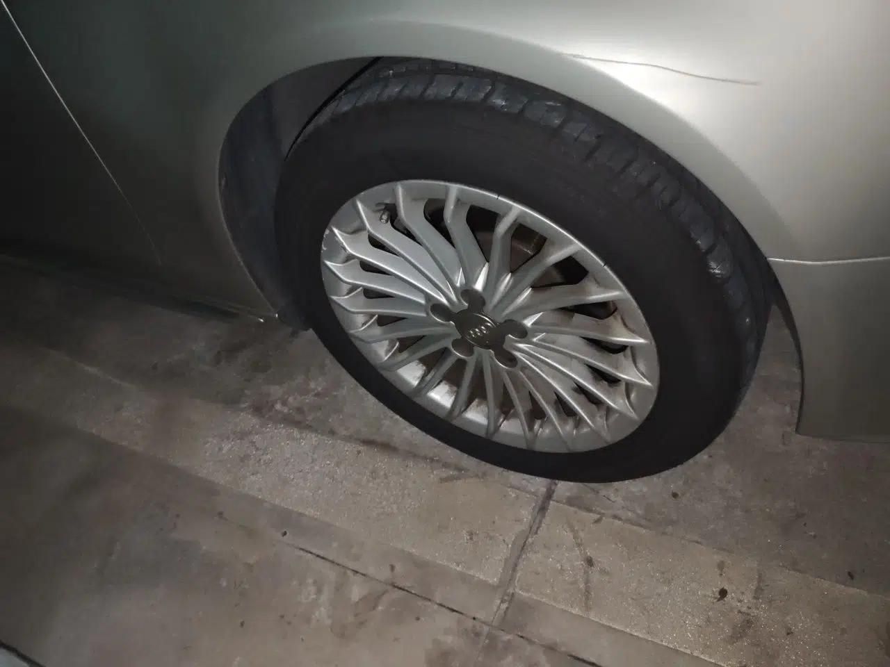 Audi A4L 2016 35 TFSI Collector's Edition Automatic Standard Model — миниатюра 8