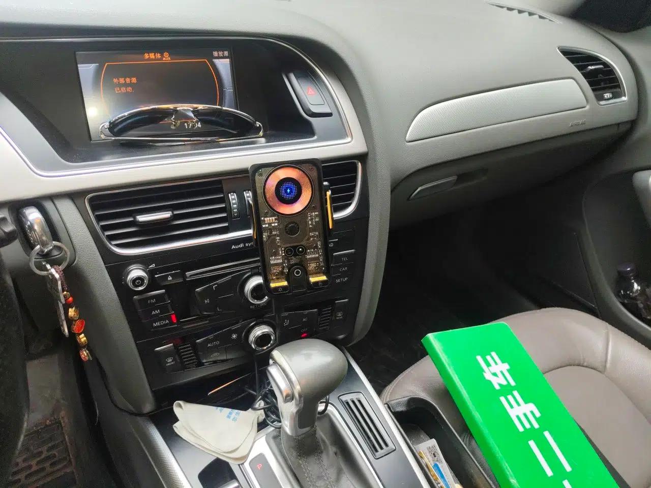 Audi A4L 2013 35 TFSI Automatic Standard Model — миниатюра 13