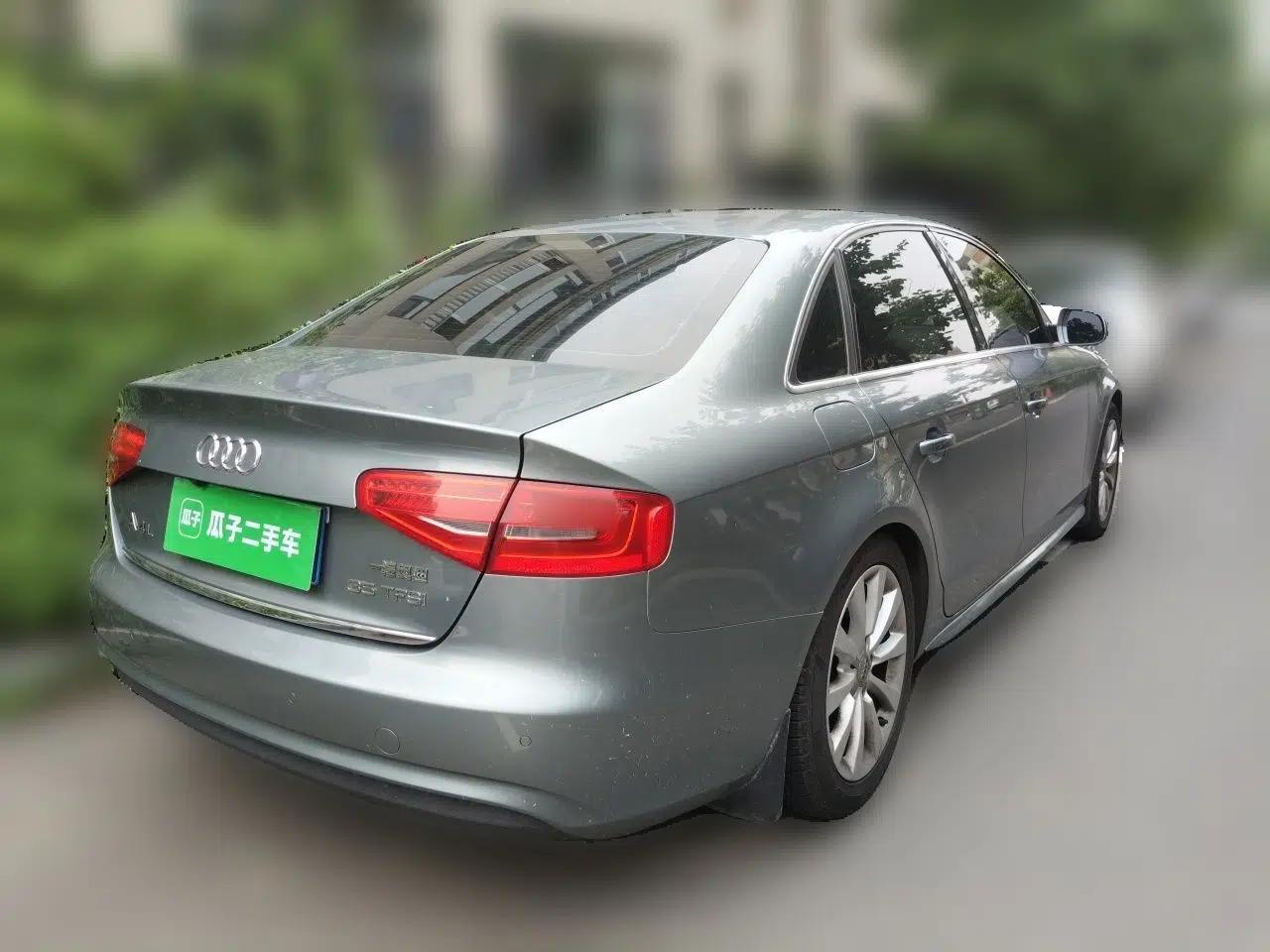 Audi A4L 2013 35 TFSI Automatic Standard Model — миниатюра 6
