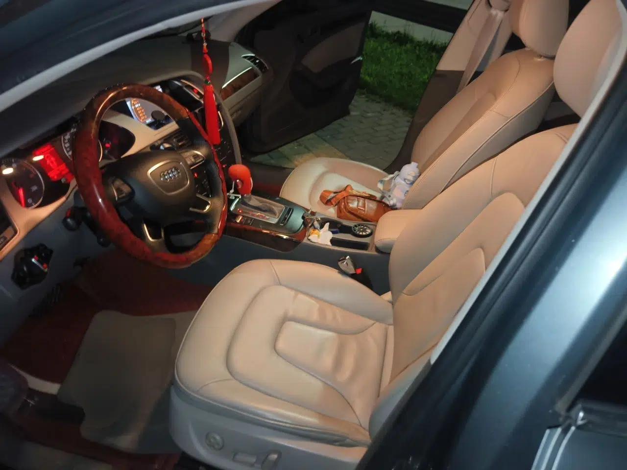 Audi A4L 2011 2.0 TFSI Standard Model — миниатюра 16