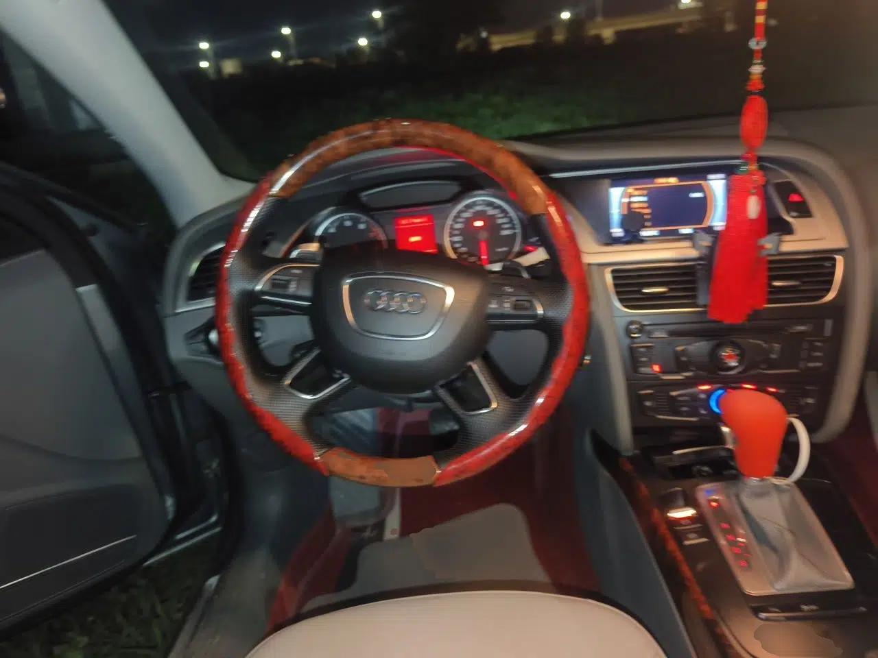 Audi A4L 2011 2.0 TFSI Standard Model — миниатюра 10