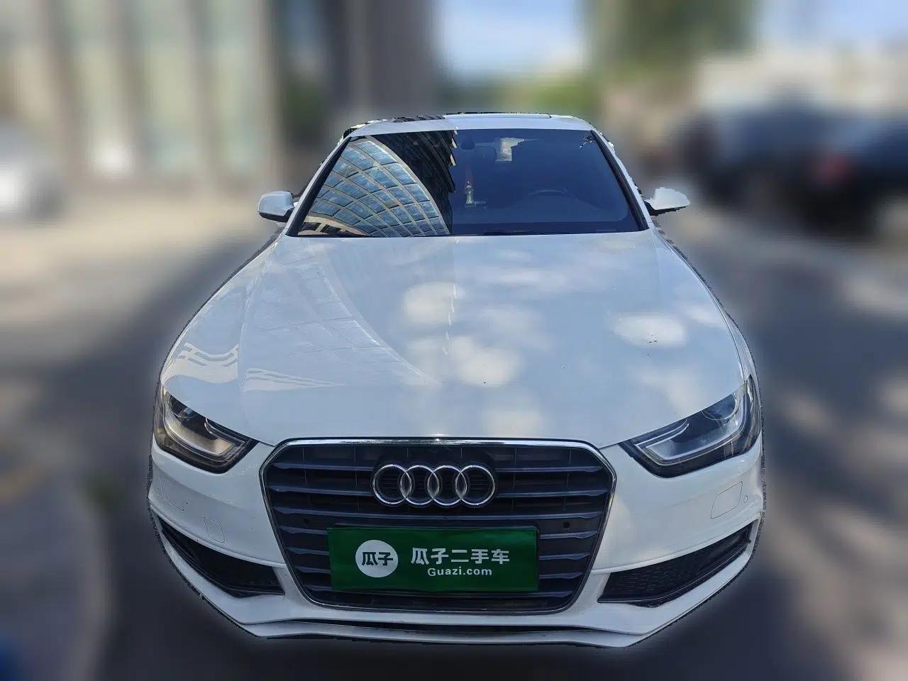 Audi A4L 2016 35 TFSI Collection Edition S line Comfort Model — миниатюра 2