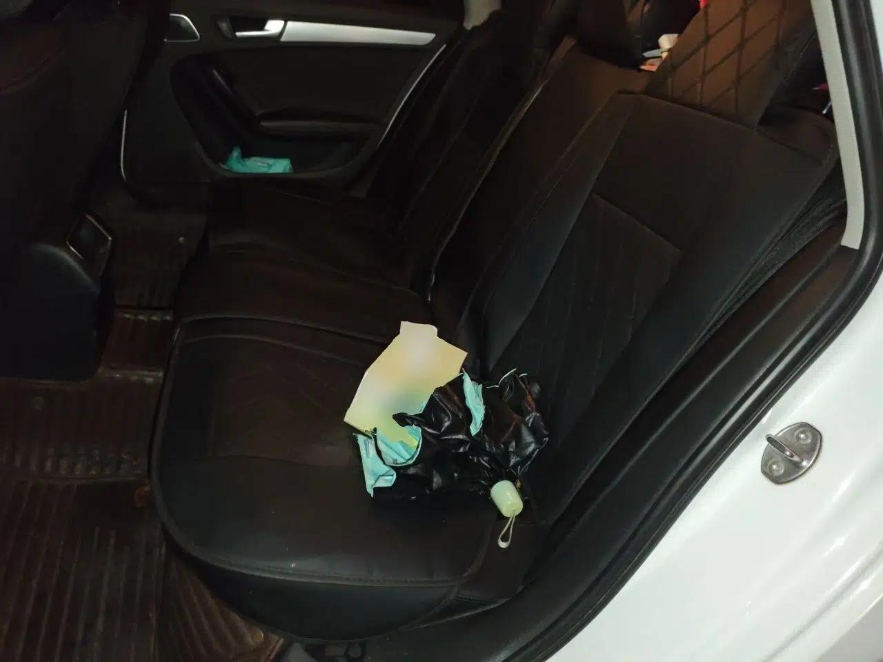Audi A4L 2013 35 TFSI Automatic Standard Model — миниатюра 17