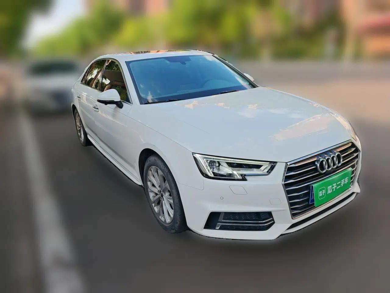 Audi A4L 2019 40 TFSI Ambition China VI — миниатюра 3