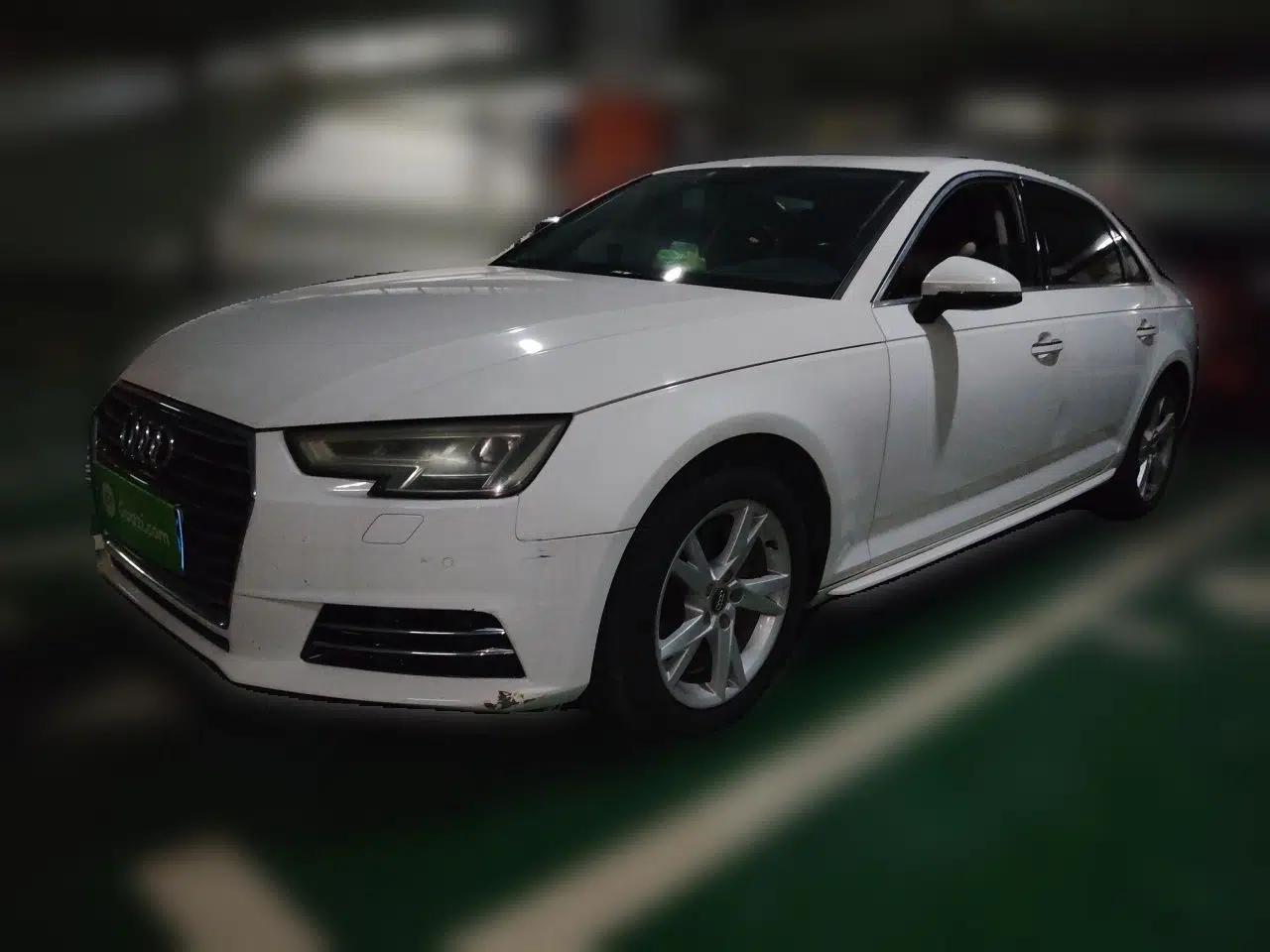 Audi A4L 2018 30th Anniversary Edition 40 TFSI Trendy Model — миниатюра 1