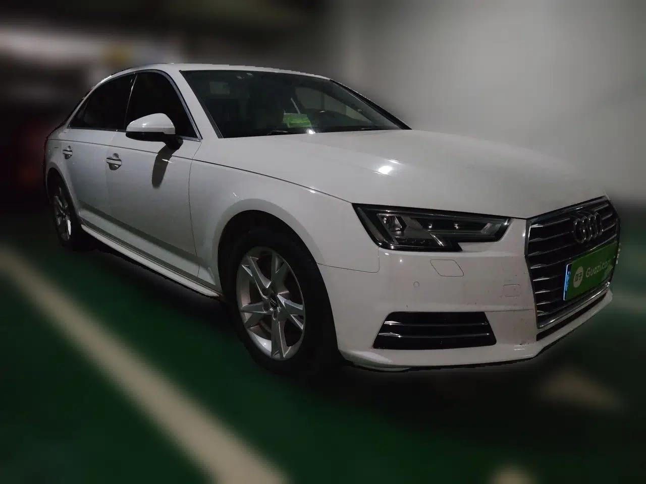 Audi A4L 2018 30th Anniversary Edition 40 TFSI Trendy Model — миниатюра 3