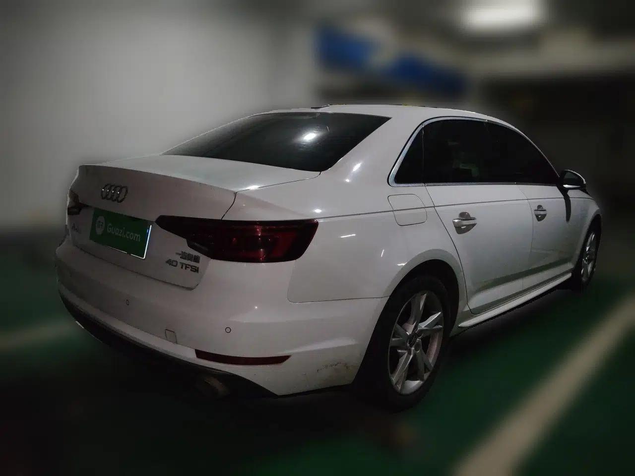 Audi A4L 2018 30th Anniversary Edition 40 TFSI Trendy Model — миниатюра 6