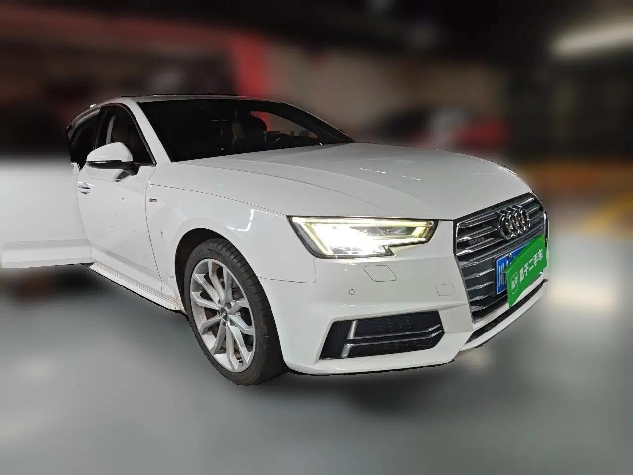 Audi A4L 2018 30th Anniversary Edition 40 TFSI Fashion Model — миниатюра 3