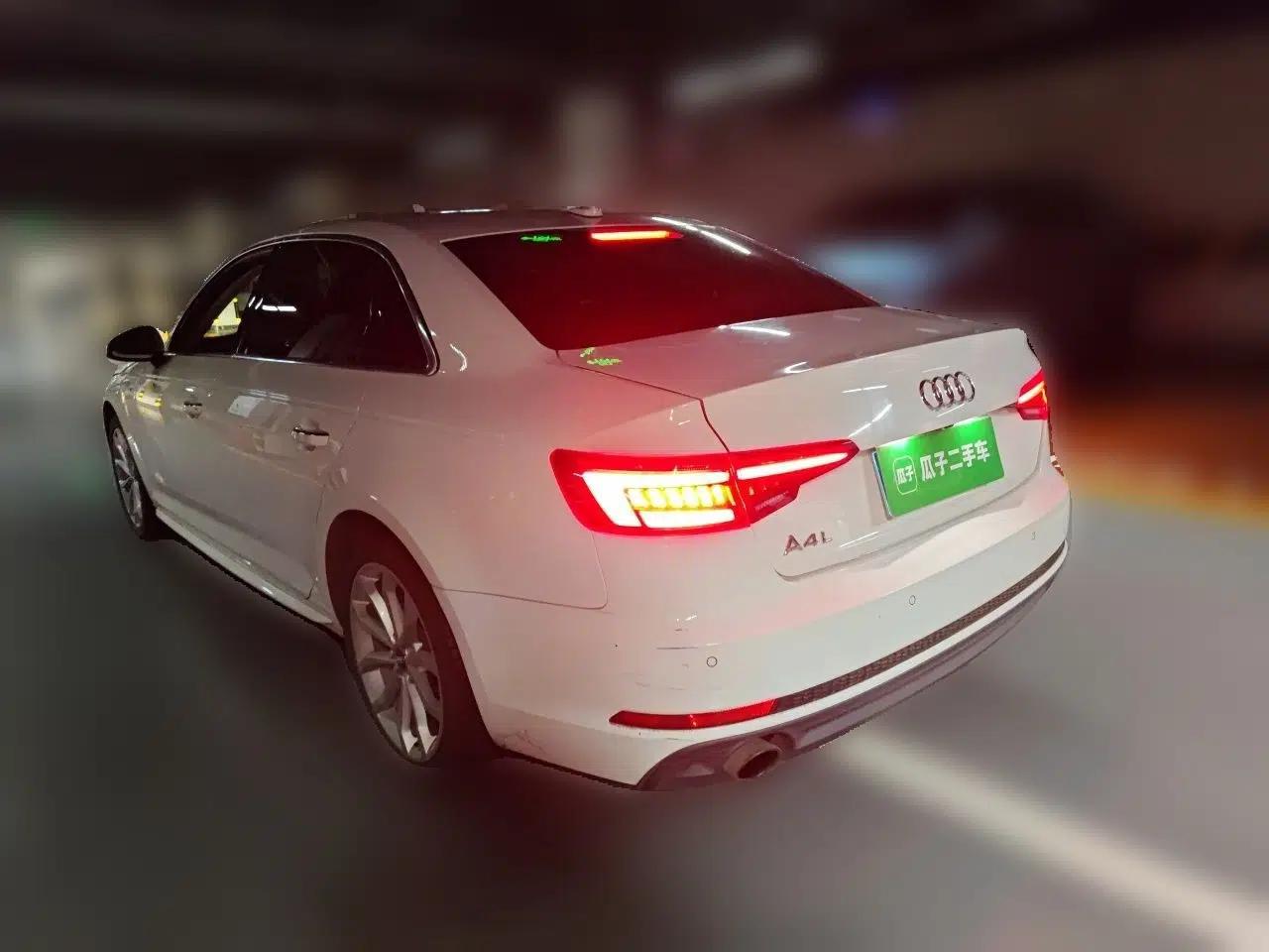 Audi A4L 2018 30th Anniversary Edition 40 TFSI Fashion Model — миниатюра 4