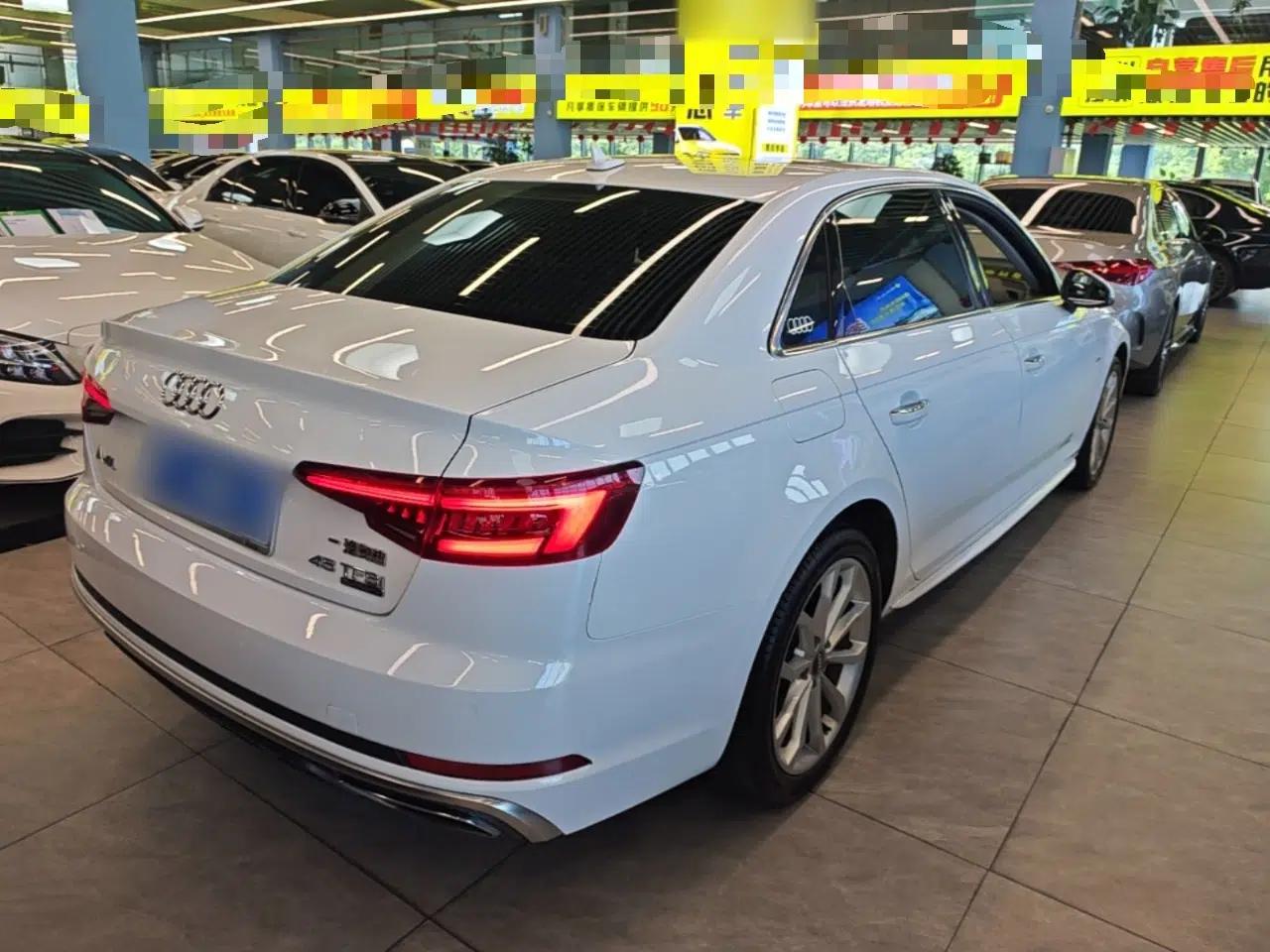 Audi A4L 2019 40 TFSI Fashion Edition China VI Emission Standard — миниатюра 6