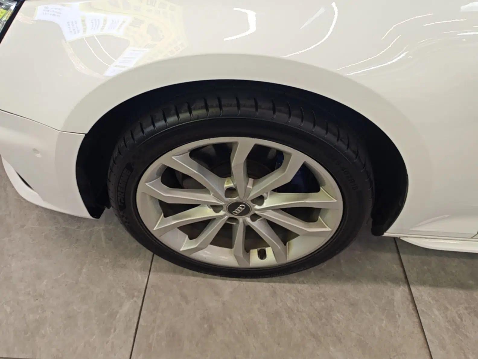 Audi A4L 2019 40 TFSI Fashion Edition China VI Emission Standard — миниатюра 10