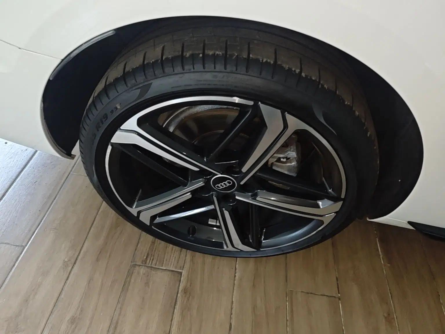 Audi A4L 2024 40 TFSI Luxury Dynamic Edition — миниатюра 11