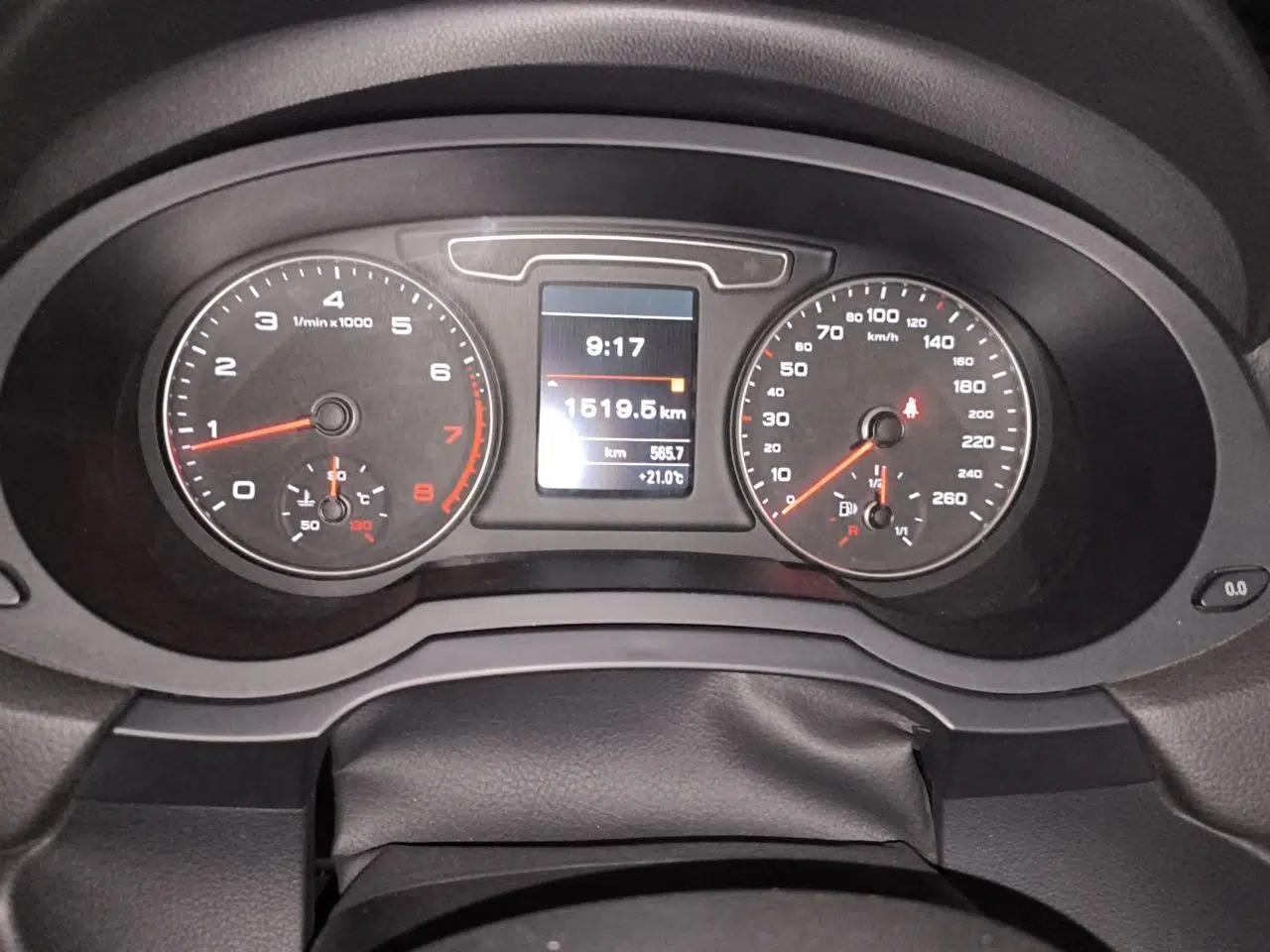 Audi Q3 2015 35 TFSI quattro Technology Edition — миниатюра 11