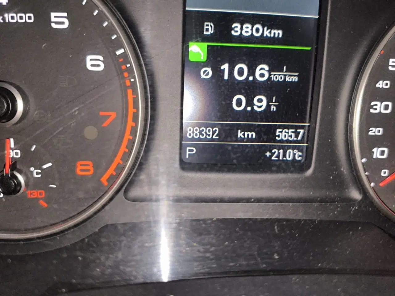 Audi Q3 2015 35 TFSI quattro Technology Edition — миниатюра 12