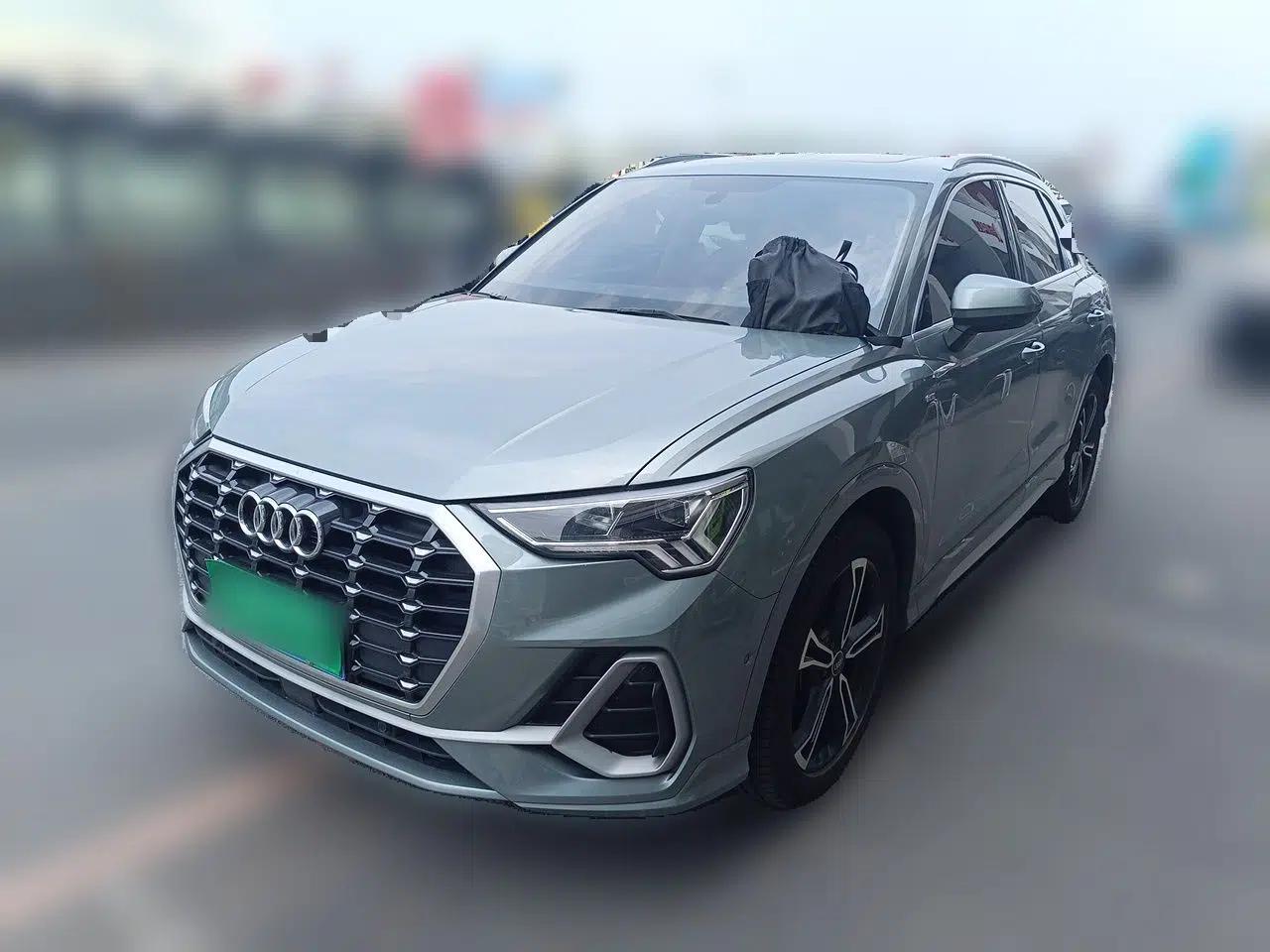 Audi Q3 2021 35 TFSI Fashion Dynamic Model — миниатюра 1