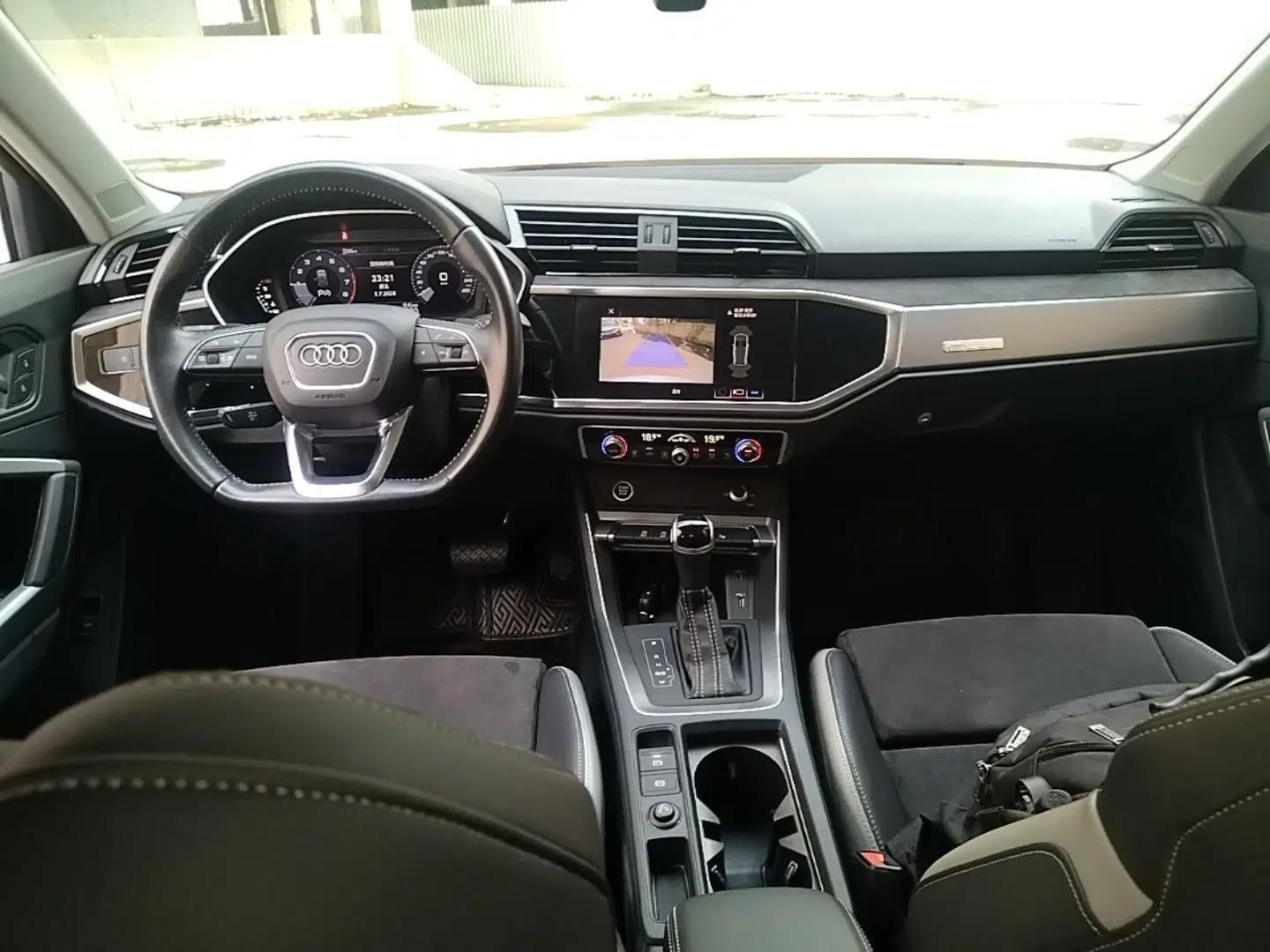 Audi Q3 2021 35 TFSI Fashion Dynamic Model — миниатюра 12