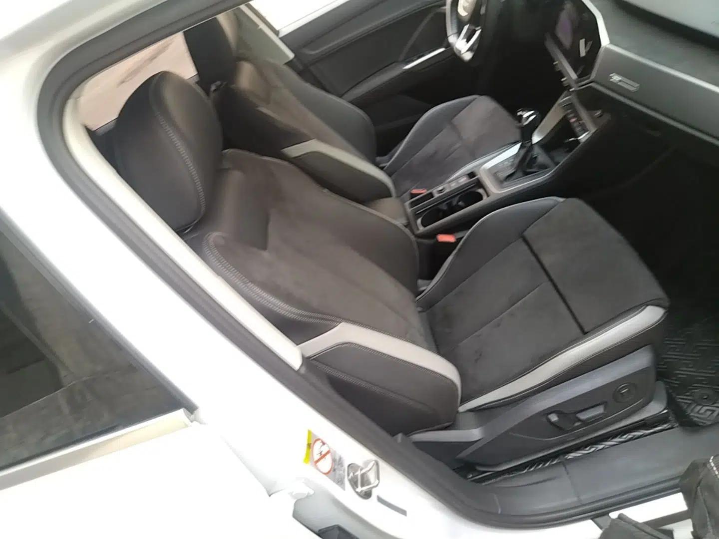 Audi Q3 2021 35 TFSI Fashion Dynamic Model — миниатюра 19