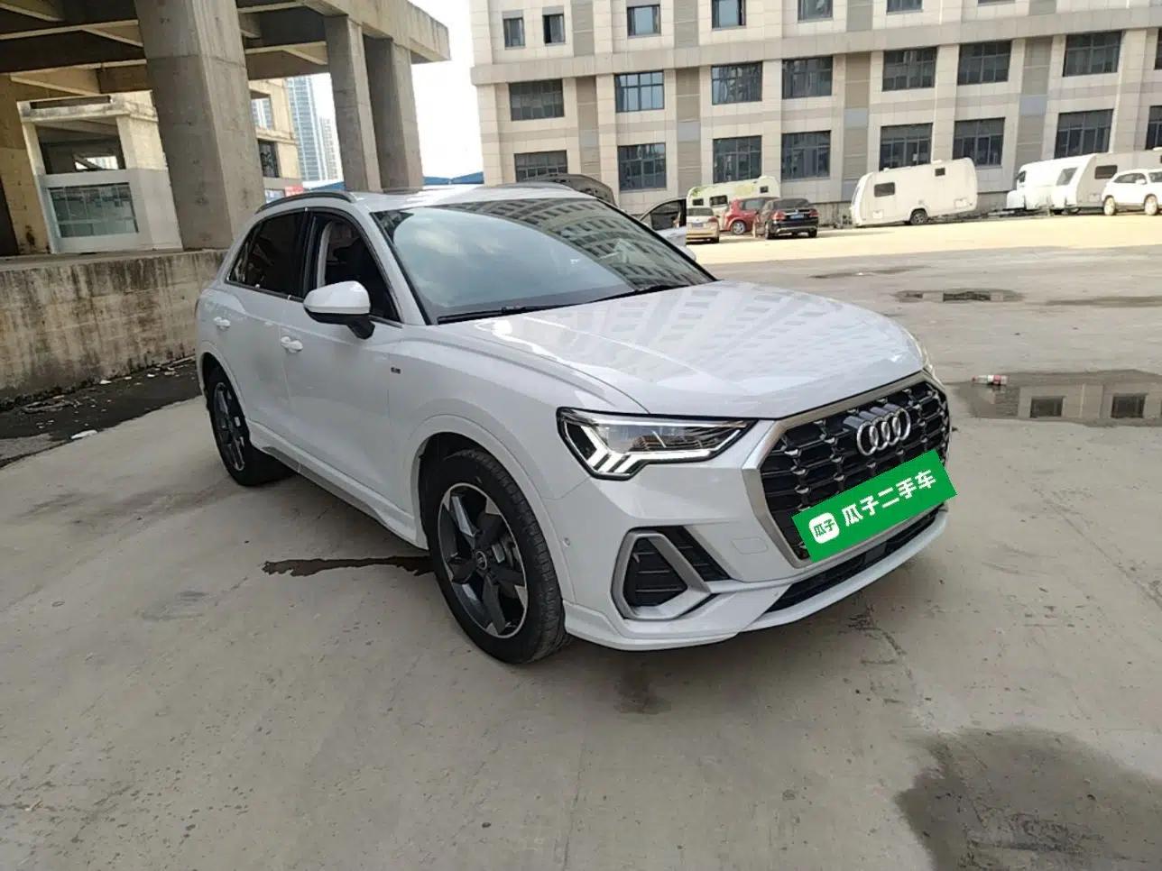 Audi Q3 2021 35 TFSI Fashion Dynamic Model — миниатюра 3