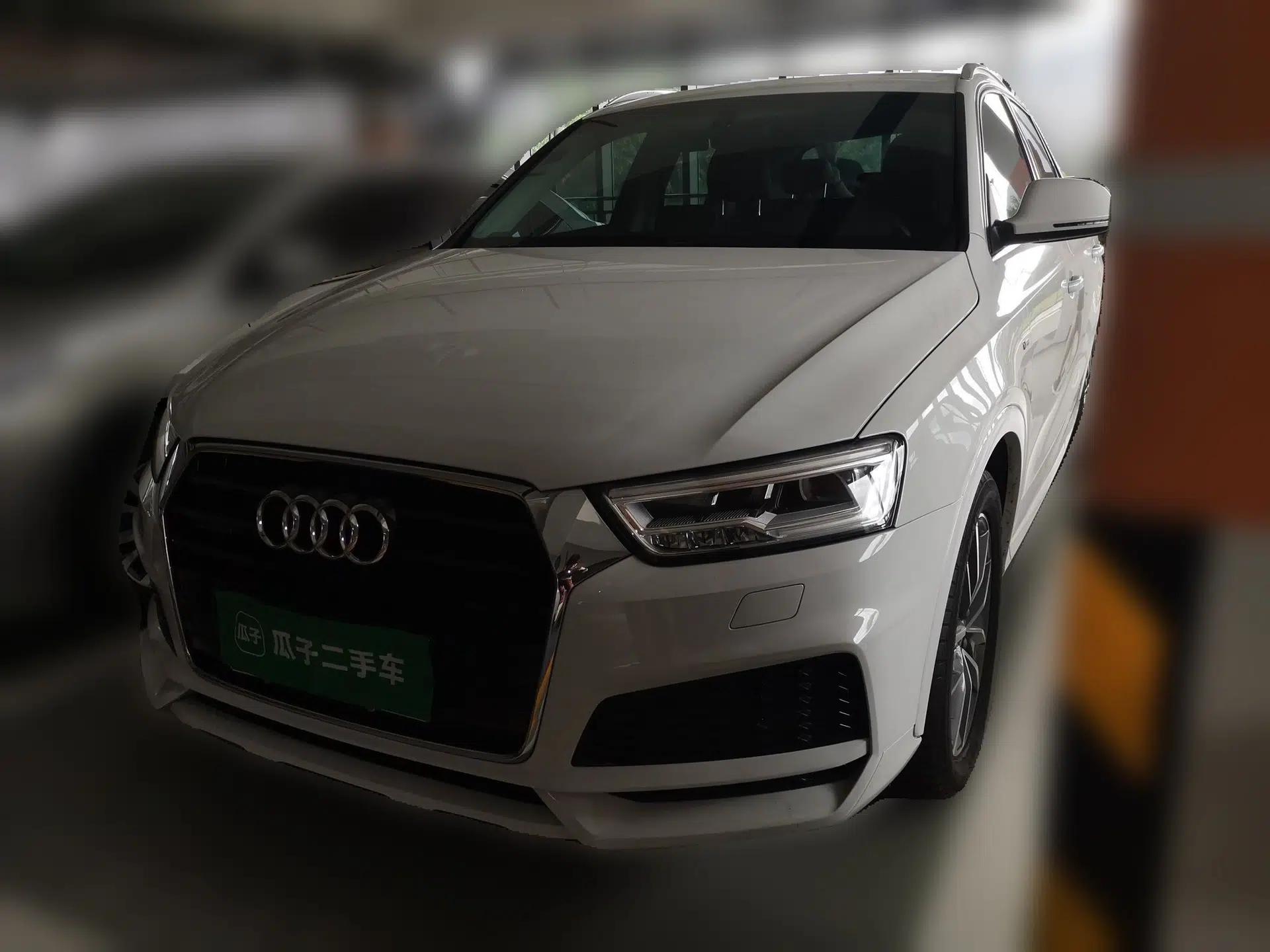 Audi Q3 2018 30th Anniversary Edition 35 TFSI quattro all-wheel-drive sport model — миниатюра 1
