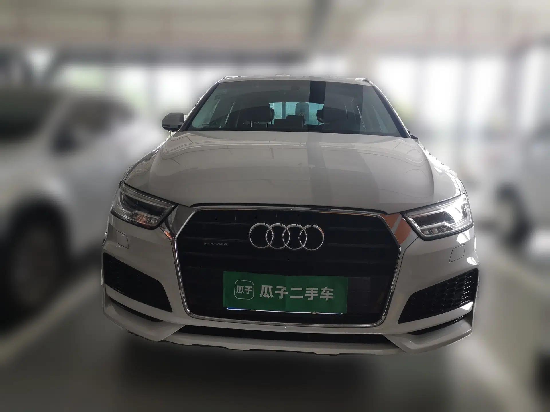 Audi Q3 2018 30th Anniversary Edition 35 TFSI quattro all-wheel-drive sport model — миниатюра 2
