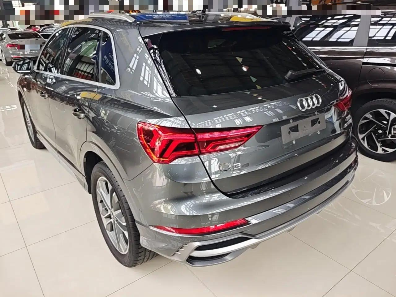 Audi Q3 2023 Updated 40 TFSI Fashionable and Dynamic Version — миниатюра 4