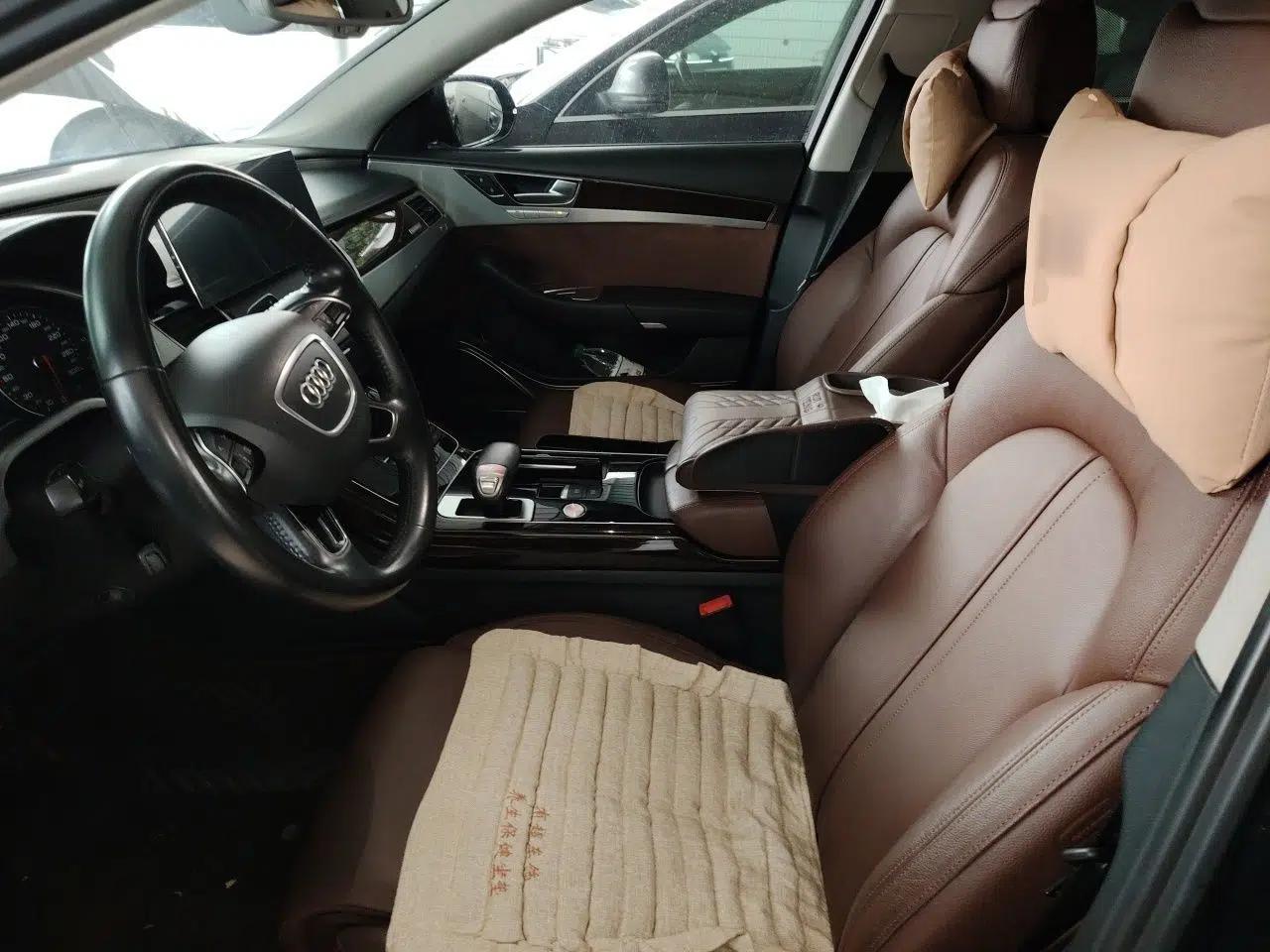 Audi A8 2016 A8L 45 TFSI quattro Comfort model — миниатюра 15