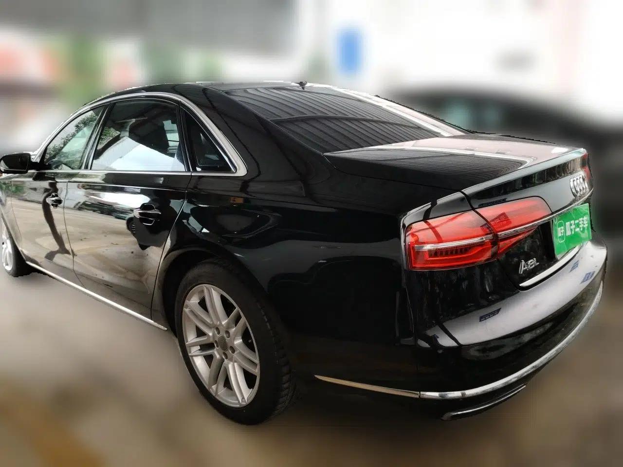 Audi A8 2016 A8L 45 TFSI quattro Comfort model — миниатюра 4