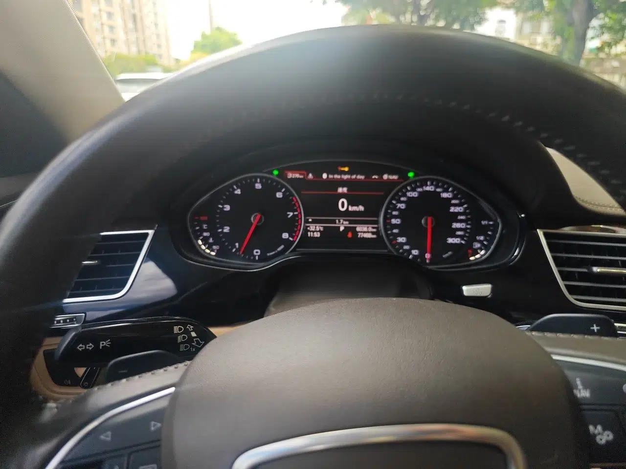 Audi A8 2016 A8L 45 TFSI quattro Fashion Edition — миниатюра 11