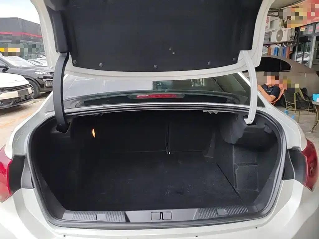 Citroën C4L 2016 1.6T Automatic Elite — миниатюра 15