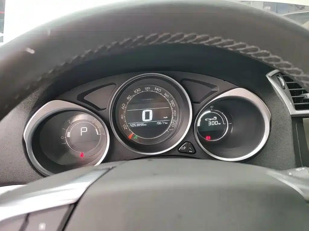 Citroën C4L 2016 1.6T Automatic Elite — миниатюра 8