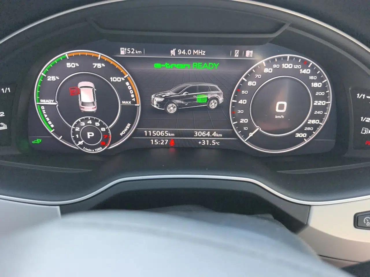 Audi Q7 New Energy 2019 55 e-tron — миниатюра 12