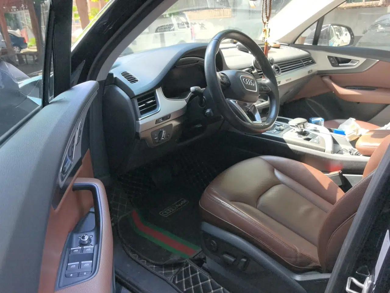 Audi Q7 New Energy 2019 55 e-tron — миниатюра 16