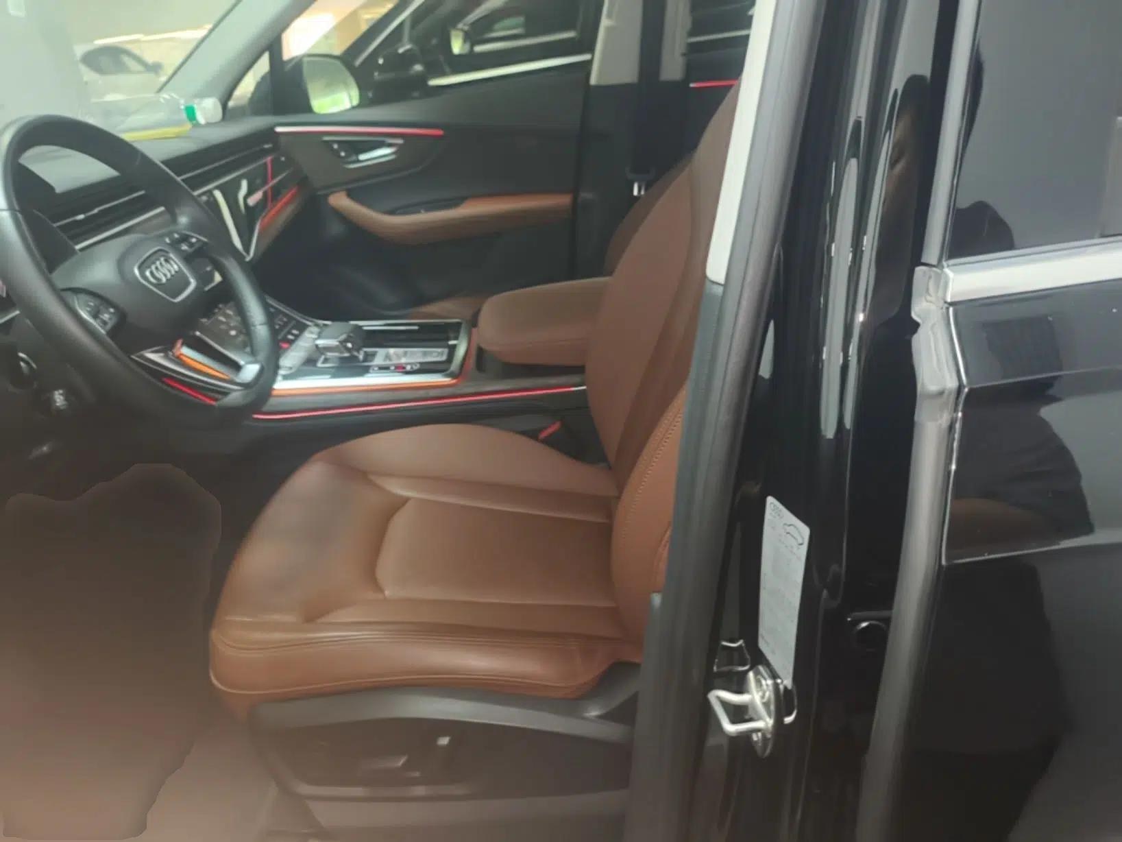 Audi Q7 2023 55 TFSI quattro S line Sport Edition — миниатюра 17
