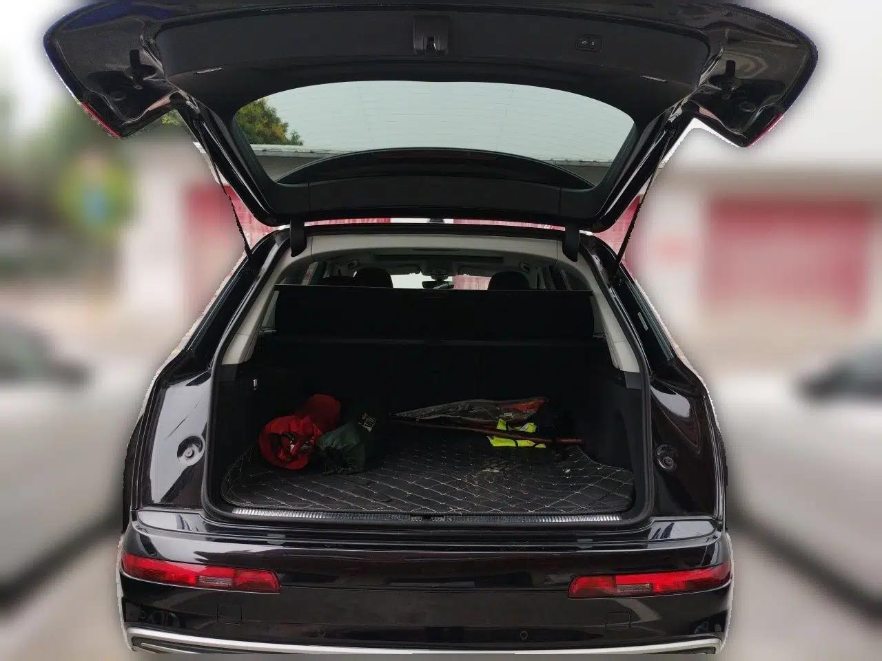 Audi Q7 New Energy 2019 55 e-tron — миниатюра 19
