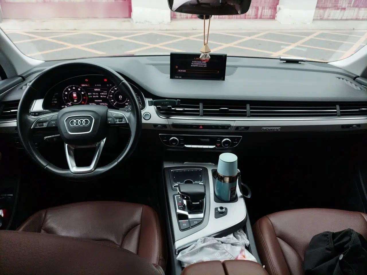 Audi Q7 New Energy 2019 55 e-tron — миниатюра 9