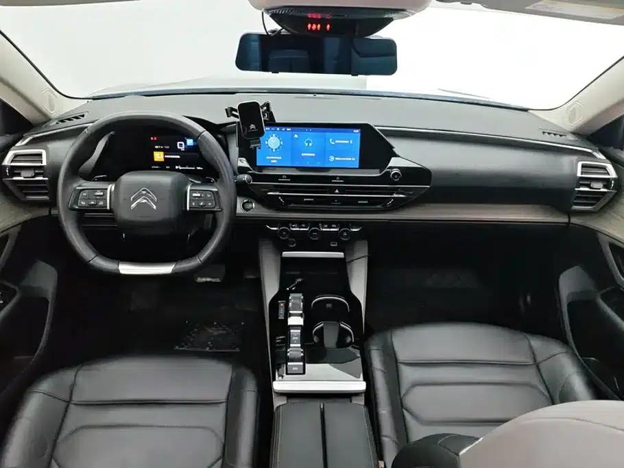 Versailles C5 X 2022 1.6T: Enjoy an Extraordinary Year of the Tiger Edition — миниатюра 12