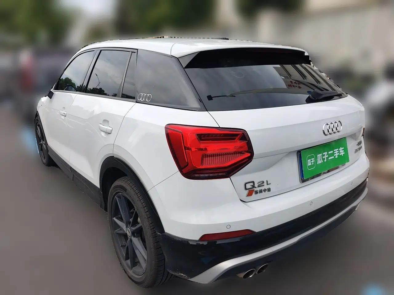 Audi Q2L 2021 35 TFSI Progressive Dynamic Edition — миниатюра 4