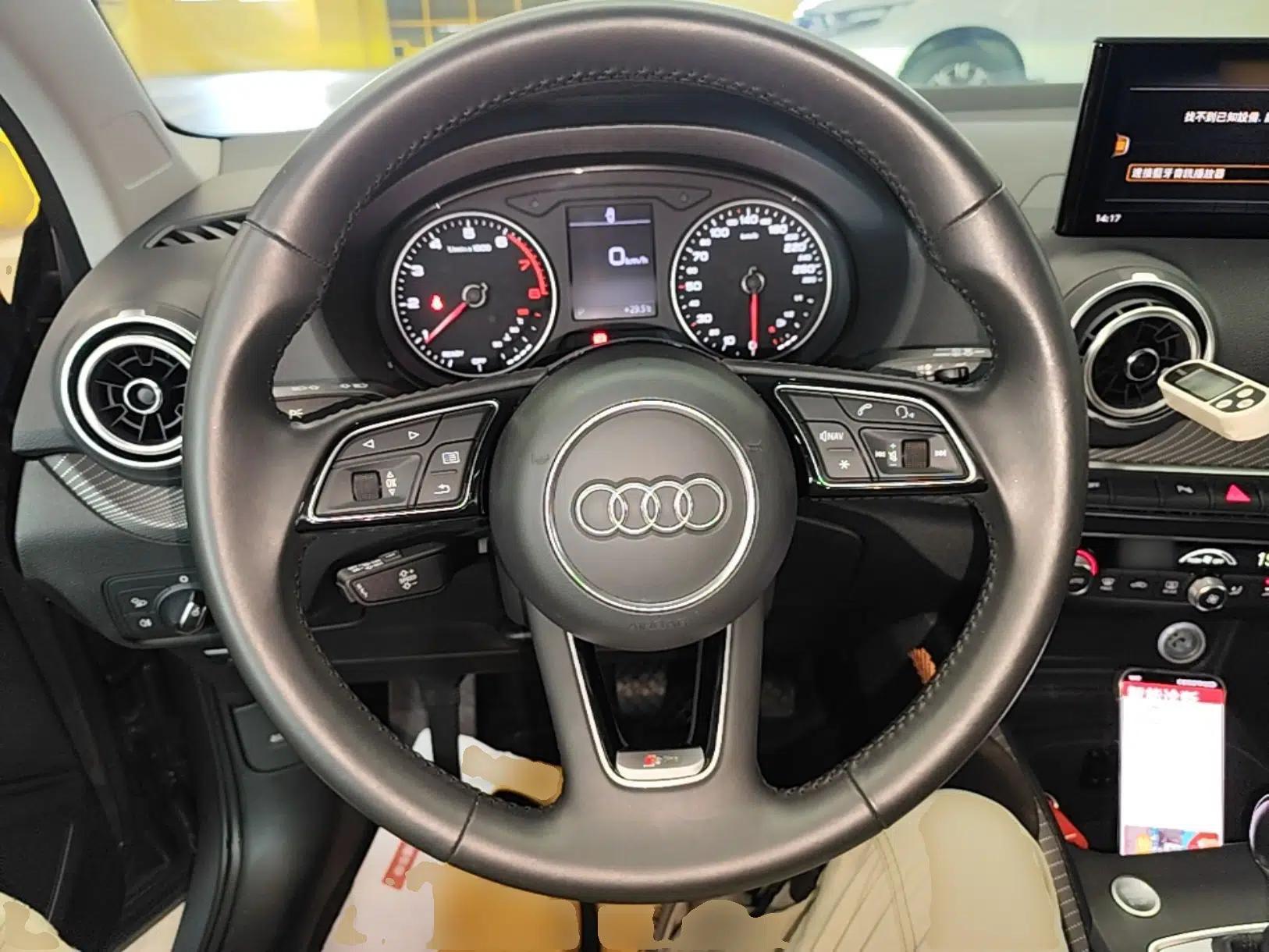 Audi Q2L 2021 35 TFSI Fashion Dynamic Model — миниатюра 13