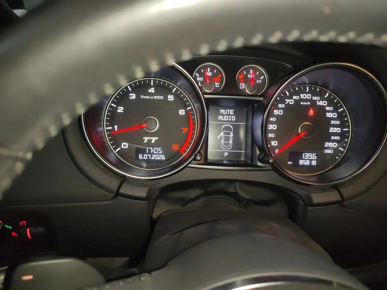Audi TT 2011 TT Coupe 2.0 TFSI — миниатюра 11